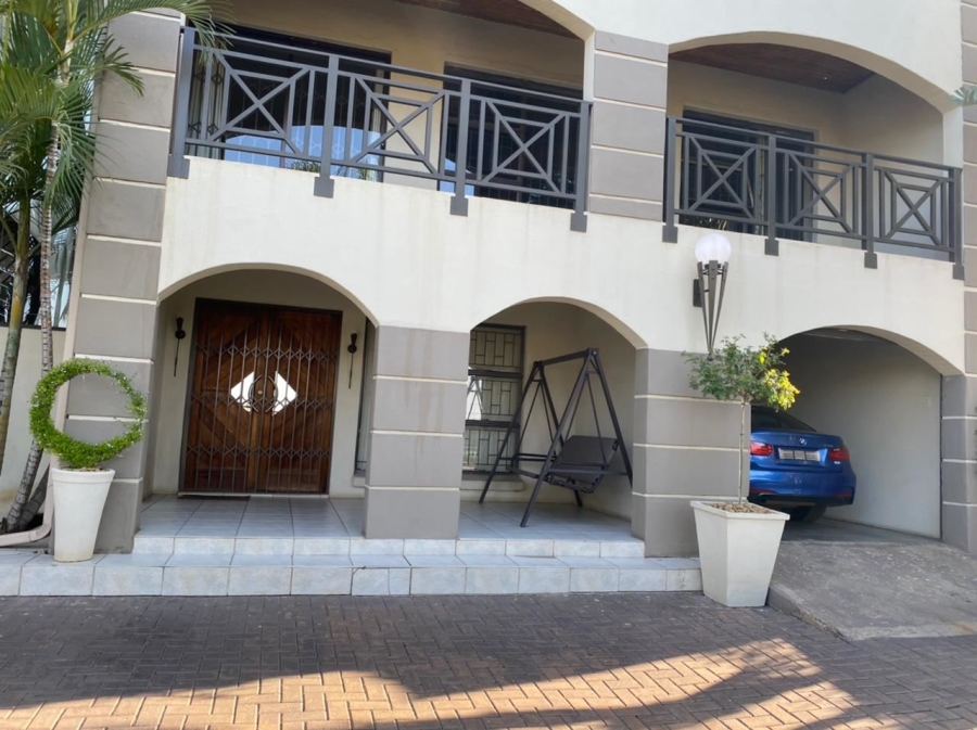 4 Bedroom Property for Sale in Zinniaville North West